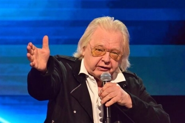 К ночи Антонов выступил с заявлением и опроверг сообщения СМИ.