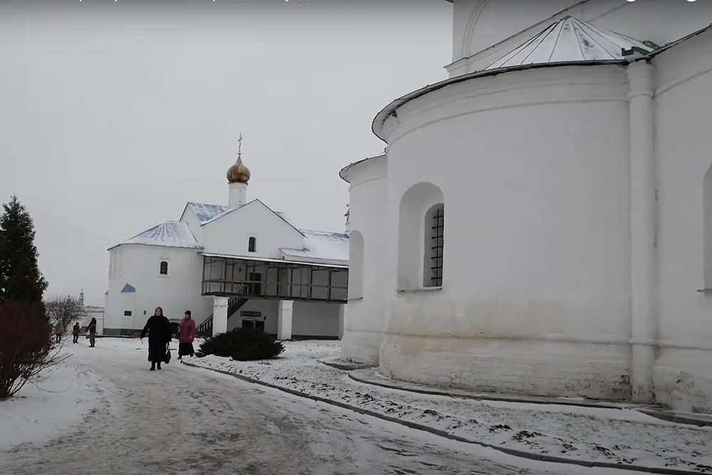 Васильевский монастырь.