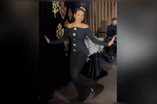 Алсу после тяжелого развода вернулась к обычной жизни.