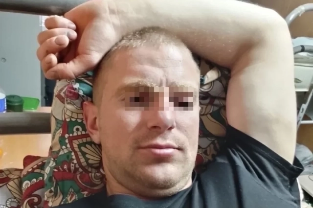 Возлюбленный Дарьи 30-летний Роман.