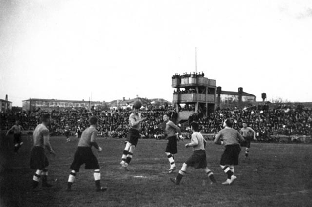 3 июня 1945 г. Куйбышев, стадион «Локомотив».