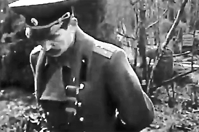 «Его зарыли в шар земной» – капитан Владимир Шарников разыскал в ГДР сотни заброшенных могил советских воинов.