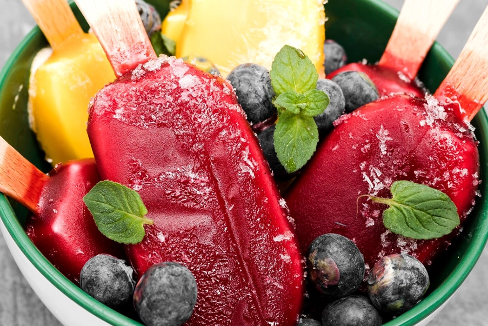 
        Летние диеты и сезонные продукты. Что есть в жару и как похудеть с пользой    