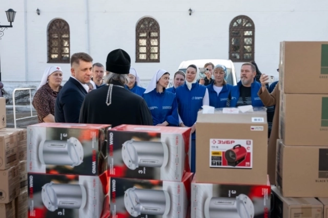 Прибывший груз - для оперативного развертывания пунктов в случае необходимости