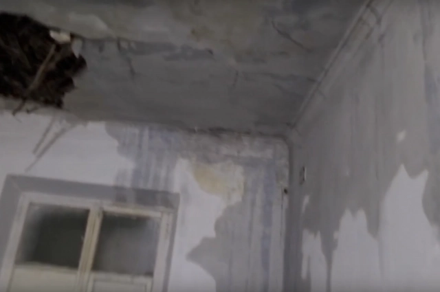 Кипяток лился прямо по стенам. 