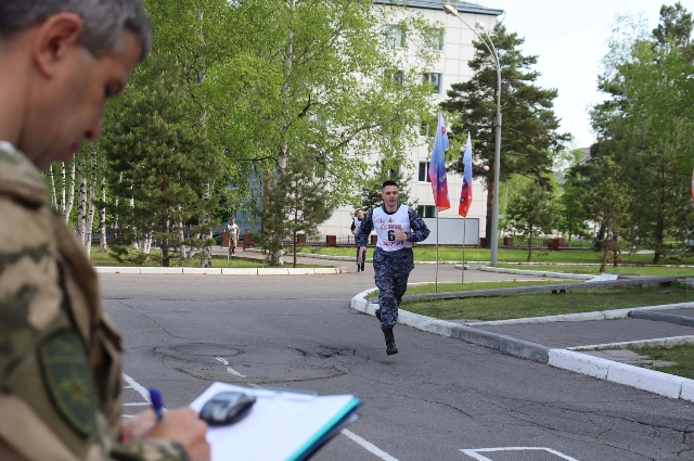 Проверка росгвардейцев