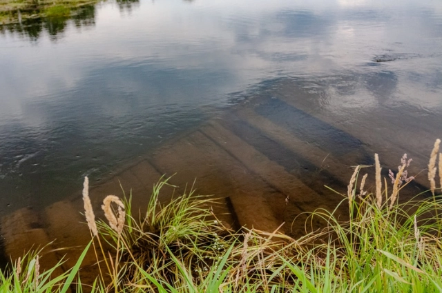 Плакать не о чем! В Усть-Утке соседствуют души сплавщиков и Сергея Есенина