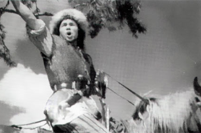 Арслан Мубаряков в роли Салавата Юлаева. Кадр из кинофильма «Салават Юлаев» (1940 год)