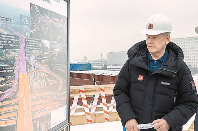 Мэр Собянин назвал участок ЮВХ от шоссе Энтузиастов до Рязанского проспекта самым сложным в истории столичного дорожного строительства. 