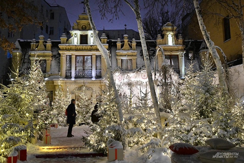 Новогодняя Москва. Трёхпрудный переулок.