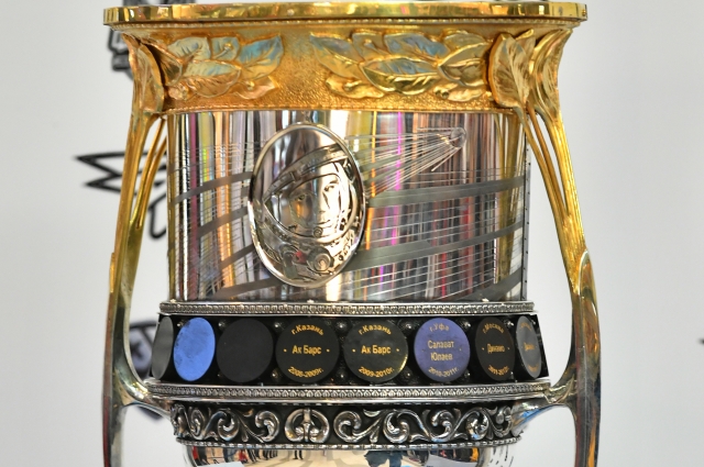 Выход в плей-офф за два месяца до окончания регулярки — достижение, достойное уважения. 