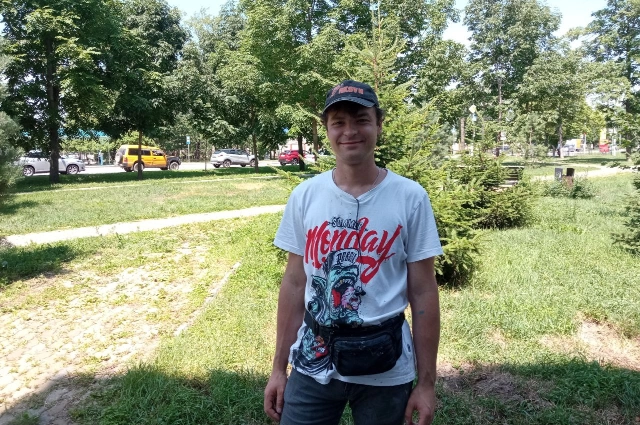 Мурал в Хабаровске: художник Антон Спутник