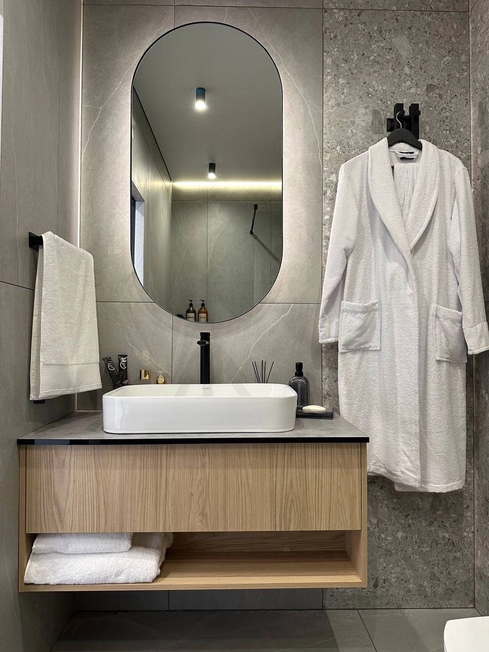 Шоу-рум апартамента с готовым интерьером.