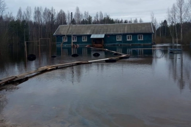 Вот такие разливы периодически случаются в СНТ Калининского округа.