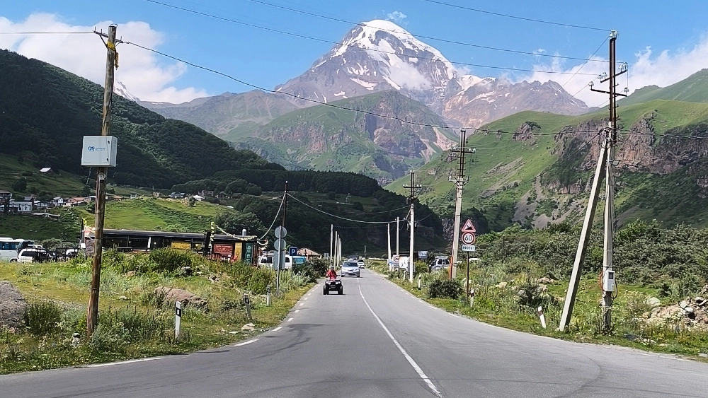 Грузия, гора Казбек
