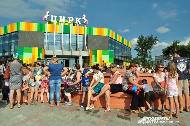 В прошлом году открылось обновлённое здание цирка в Омске. 