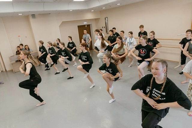 В Екатеринбурге прошёл фестиваль-конкурс для школьников «Театральное лето»