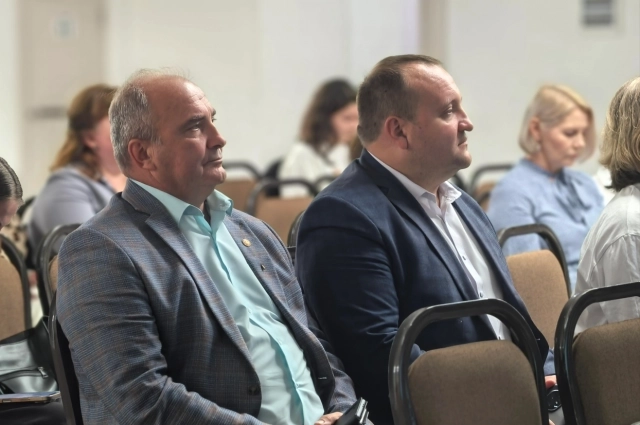 Олег Семенихин