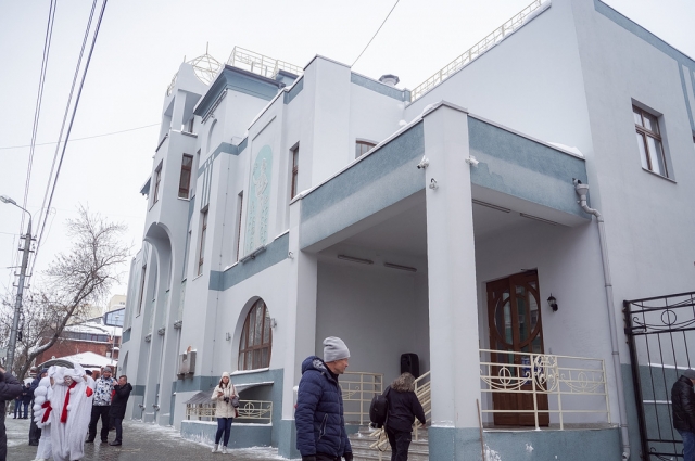 В реконструкцию театра вложено более 1 млрд рублей, около трети от этих средств выделили в компании АО «Транснефть-Приволга».