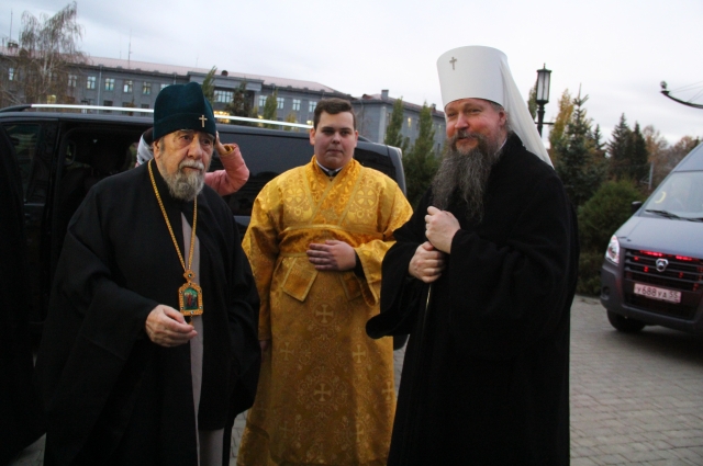Владыка планирует продолжит добрые начинания своего предшественника экс-митрополита Владимира.