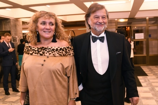 Алексей Рыбников с женой.