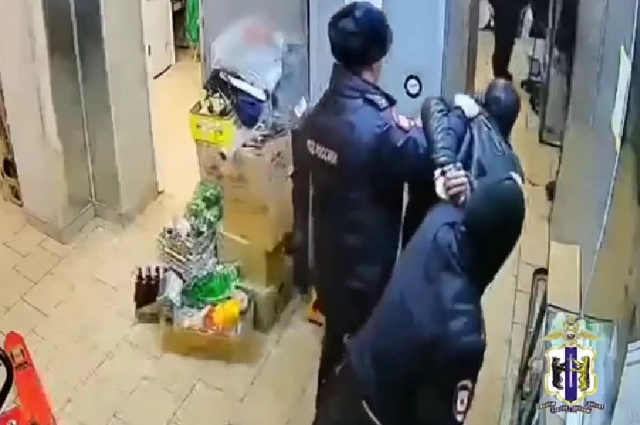 Вор в супермаркете