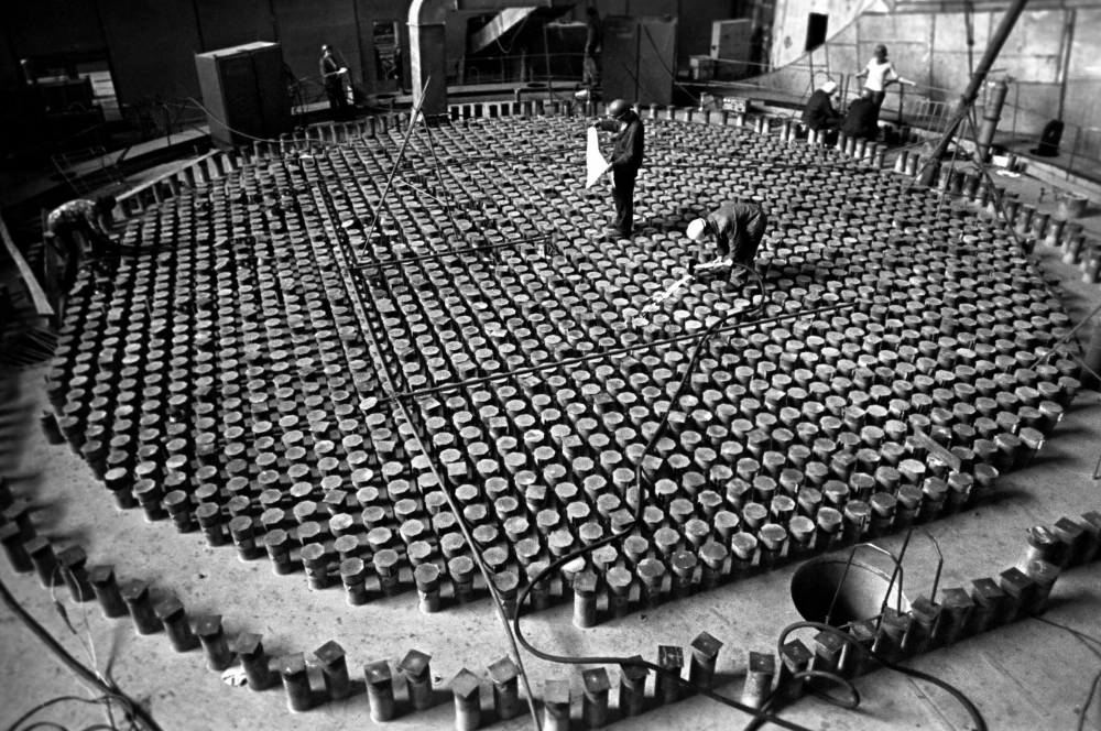 Ядерный реактор Чернобыльской АЭС на стадии монтажа, 1975 г.