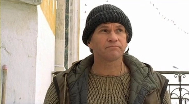 Алексей Гуськов в фильме «Мусорщик» (2001).