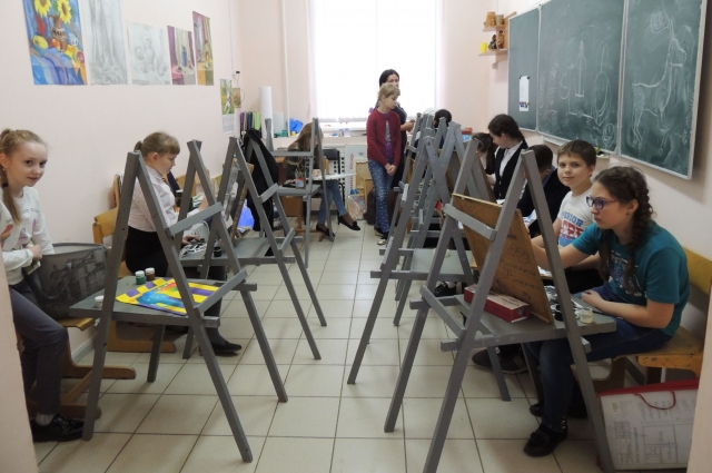 Ремонт школы позволит детям в комфортных условиях заниматься искусством.