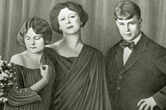 Ирма Дункан (приёмная дочь танцовщицы), Айседора Дункан и Сергей Есенин. 1922 год