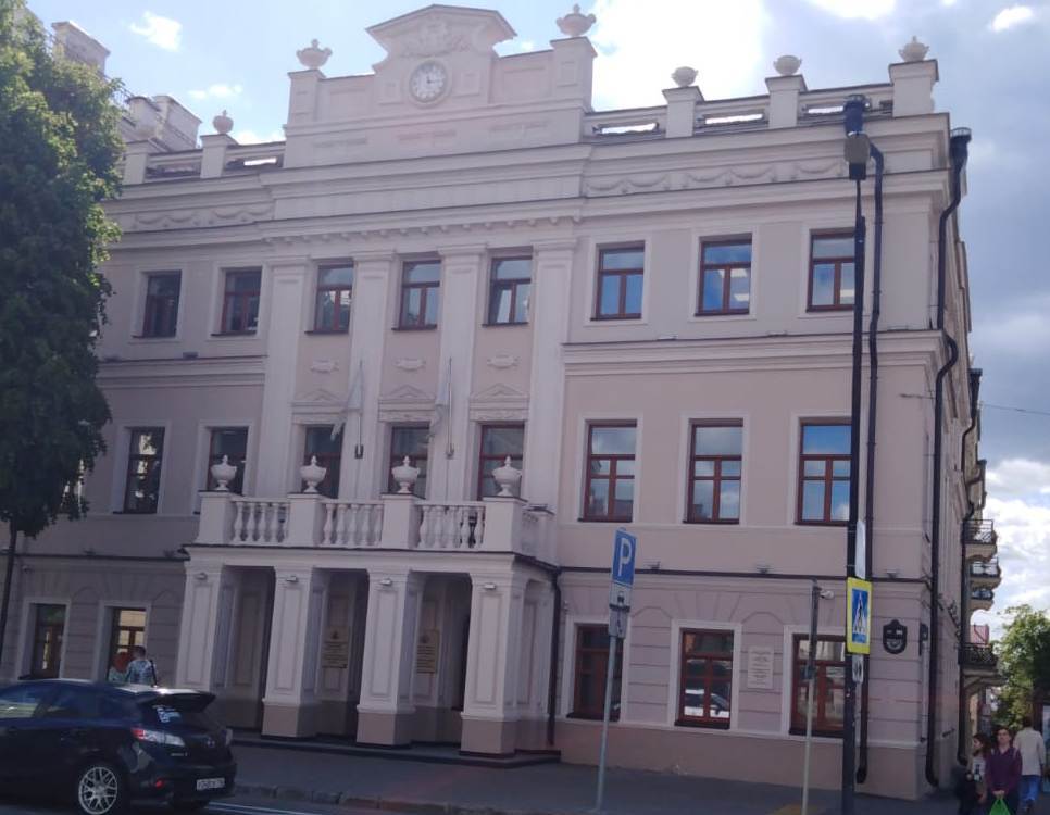 Здание Исполкома Всемирного конгресса татар является памятником архитектуры. 