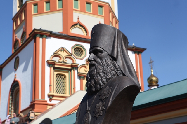 Памятник появился в центре Иркутска.
