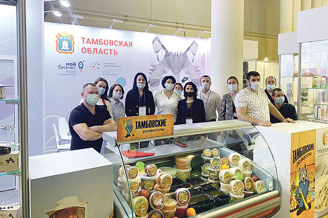 Тамбовские предприниматели при поддержке Центра «Мой бизнес» приняли участие в международной выставке ПРОДЭКСПО-2022 (Москва).