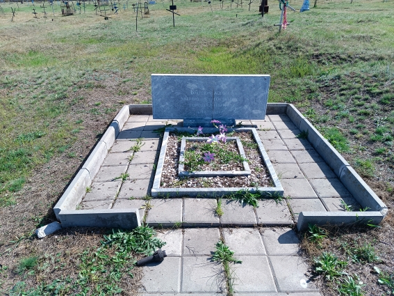 Братская могила умерших от ран в госпиталях Оренбурга.