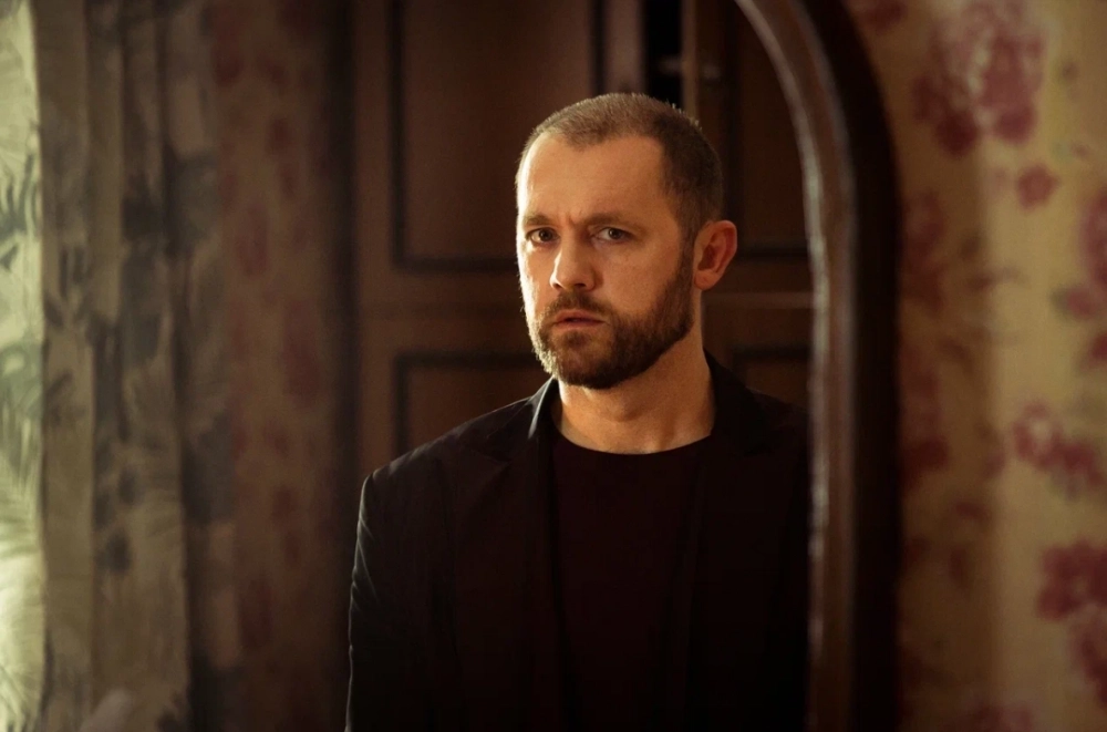 «Танго на осколках» (2024) 18+