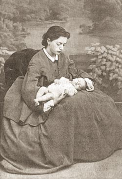 Аделаида Симонович с дочерью, 1864 год.