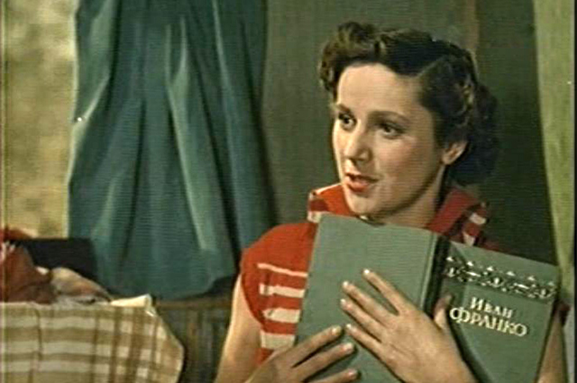  Галина Короткевич в фильме «Мы с вами где-то встречались...», 1954 год.