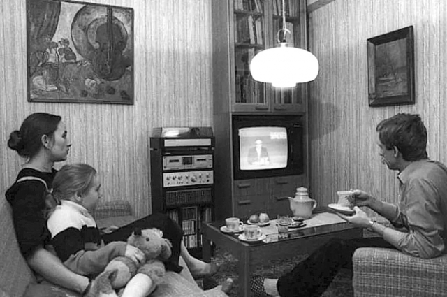 Цветной телевизор в СССР был не в каждой семье.
