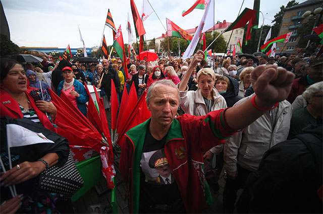 Воскресные марши стали в Минске традиционными.