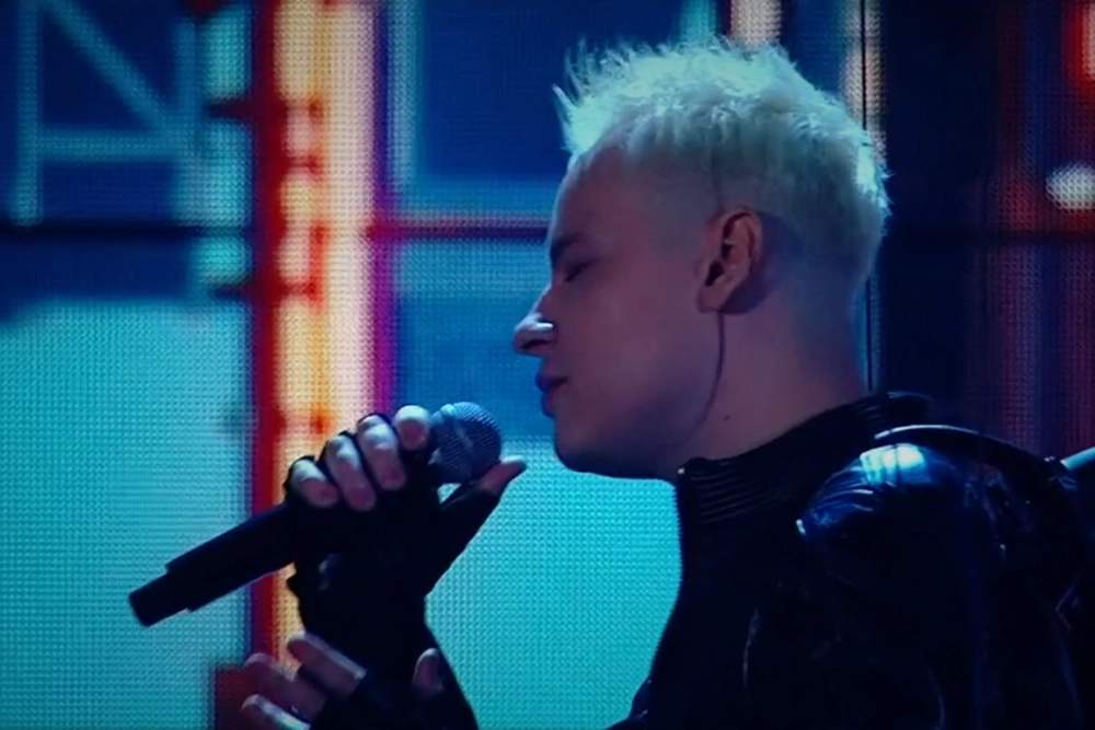 Россия. 9. Shaman