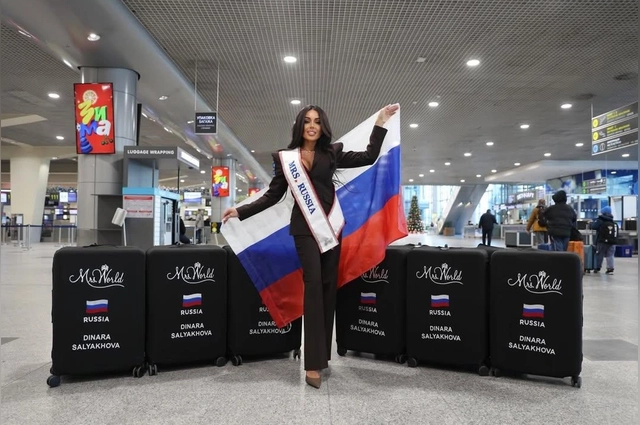 Ее путь к подиуму в Лас-Вегасе начался с триумфа на национальном отборе «Миссис Россия Мира» в июне 2024 года, где она обошла более ста претенденток. 