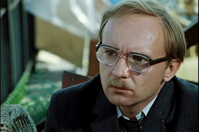 Андрей Мягков в фильме «Служебный роман», 1977 г.
