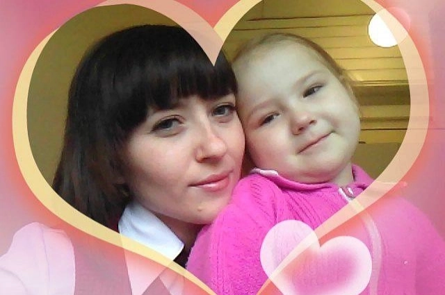 У Лизы обнаружили лейкоз в 3 года.