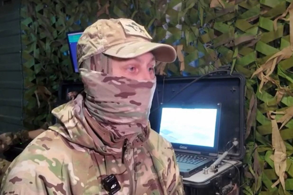 Фото К тексту Никиты Сахарова про беспилотчиков-разведчиков группировки Днепр.Оператор БПЛА с позывным «Докуль»