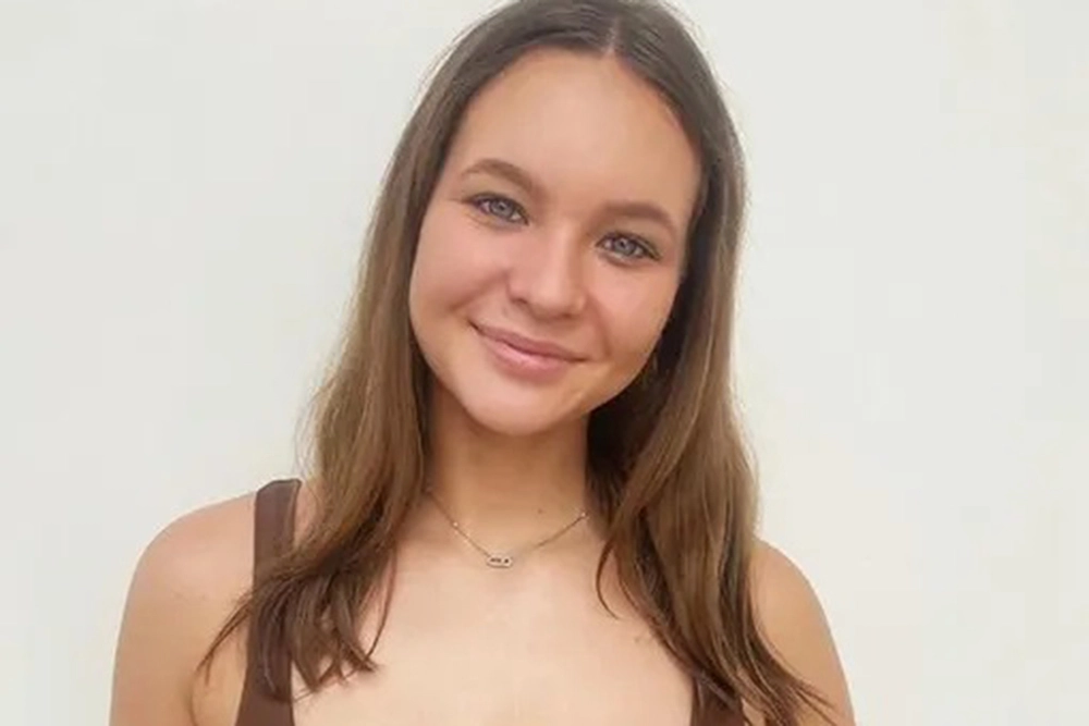 Александра Жукова.