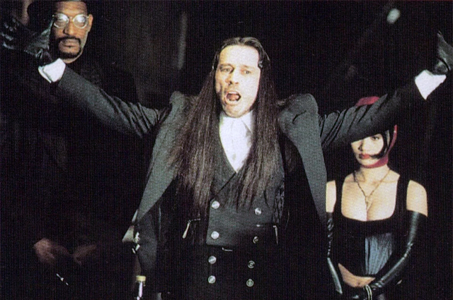 Кадр из фильма «Ворон», 1994 года
