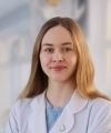 
        Страшная сила. Врач Зубова рассказала, почему детям опасна косметика    