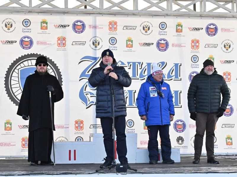 Гостями части депутаты Госдумы.