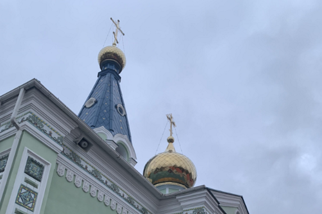 Священники Челябинска и Копейска молятся о погибших и пострадавших от взрыва в Копейске.