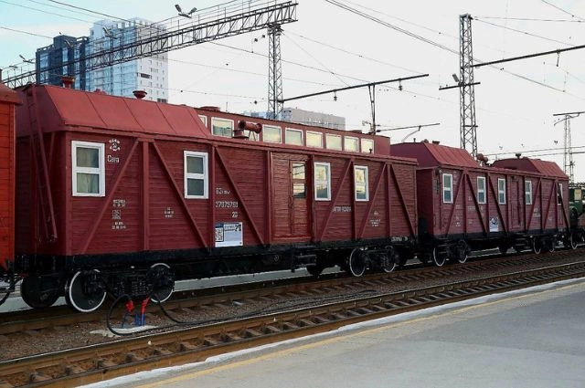 К 9 мая СвЖД запустило ретропоезд на паровозной тяге «Эшелон Победы»